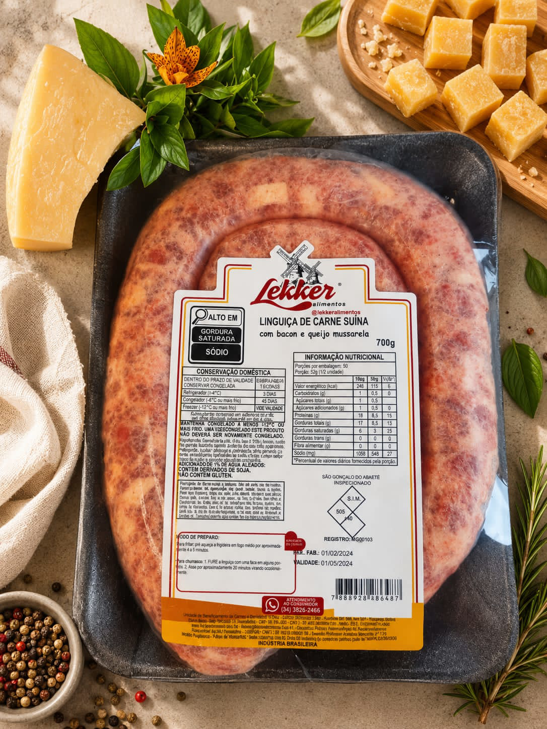 Linguiça com Bacon e Queijo Coalho